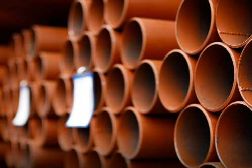 VARNISHED FIRE SPRINKLER PIPES